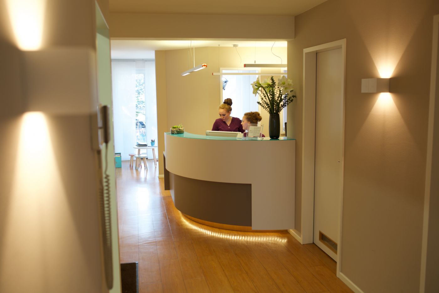 Empfang Kieferorthopäde KFO am Grindel